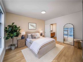 9 MacArthur Place 2002, Santa Ana CA 92707