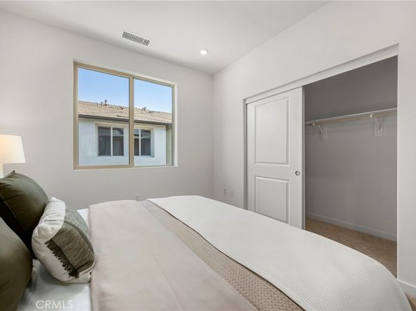 1664 Via De La Luna, Placentia CA 92870