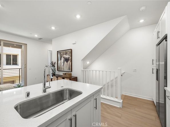 1664 Via De La Luna, Placentia CA 92870