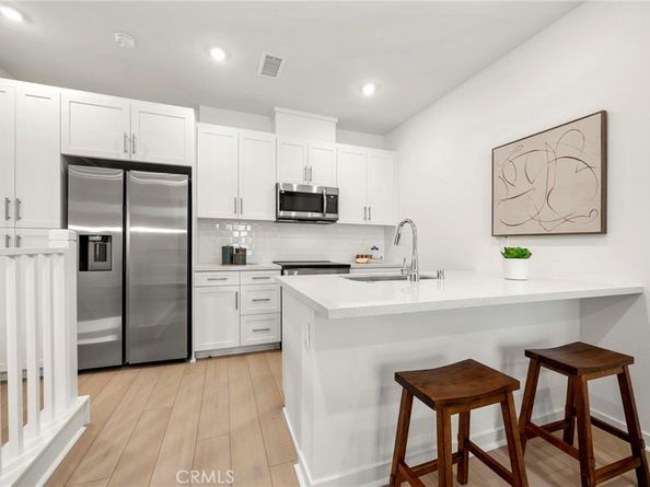 1664 Via De La Luna, Placentia CA 92870