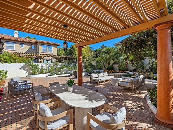 18 Bel Spring, Irvine CA 92602