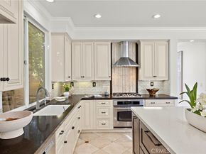 18 Bel Spring, Irvine CA 92602