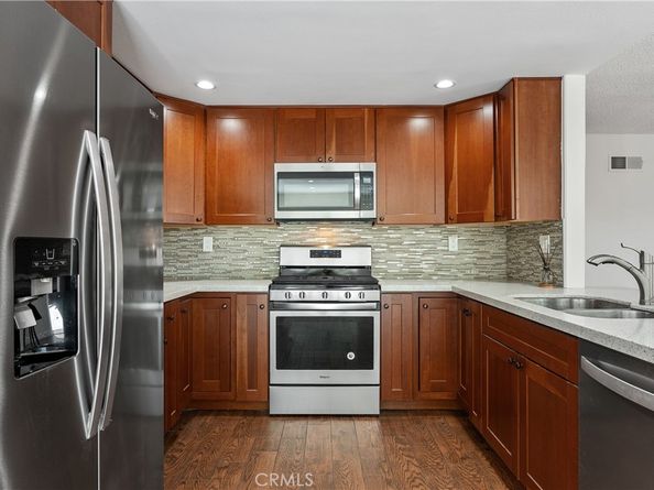 30 Entrada W, Irvine CA 92620