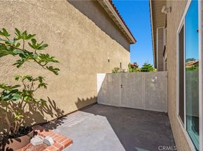 30 Entrada W, Irvine CA 92620