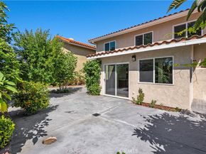 30 Entrada W, Irvine CA 92620