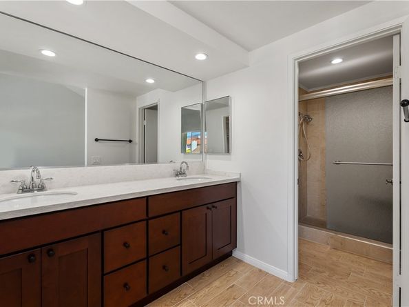 30 Entrada W, Irvine CA 92620