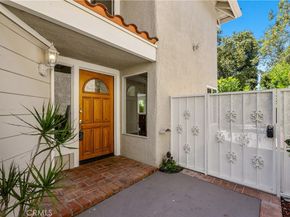 30 Entrada W, Irvine CA 92620