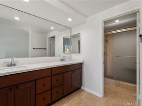 30 Entrada W, Irvine CA 92620