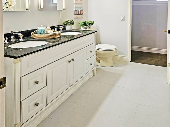 17612 Wrightwood Lane, Huntington Beach CA 92649