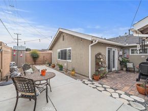 17612 Wrightwood Lane, Huntington Beach CA 92649