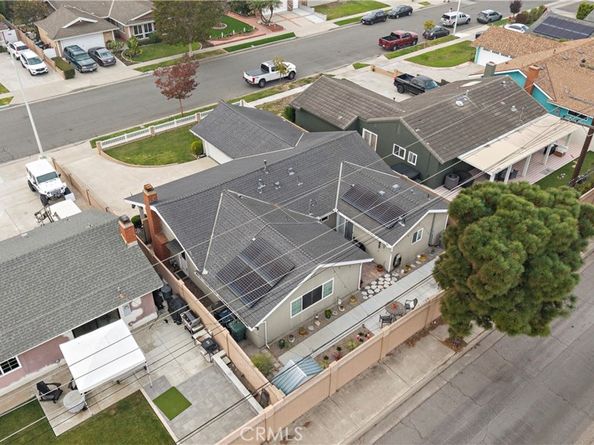 17612 Wrightwood Lane, Huntington Beach CA 92649