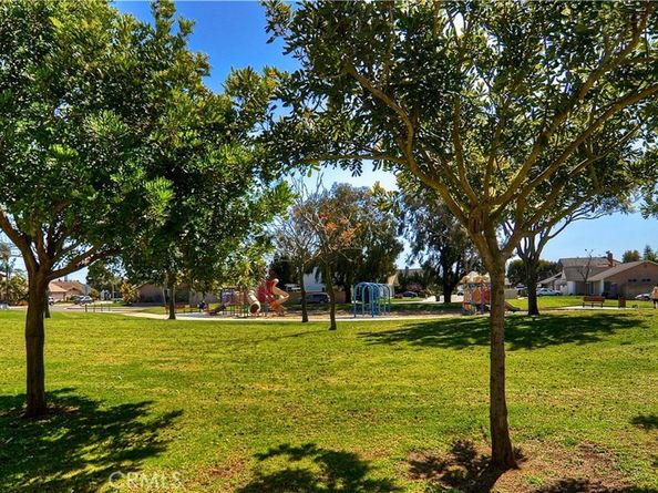 17612 Wrightwood Lane, Huntington Beach CA 92649