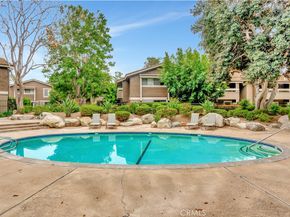 174 Streamwood, Irvine CA 92620