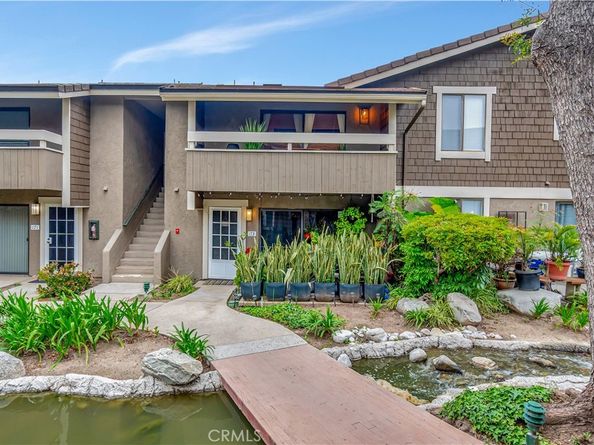 174 Streamwood, Irvine CA 92620