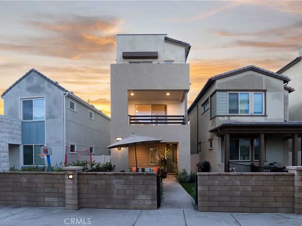 242 Goldfinch, Rancho Mission Viejo CA 92694