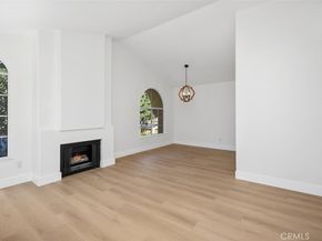 89 Alberti Aisle, Irvine CA 92614