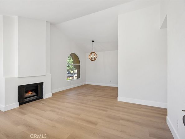 89 Alberti Aisle, Irvine CA 92614