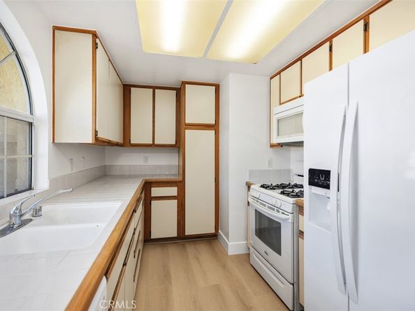 89 Alberti Aisle, Irvine CA 92614