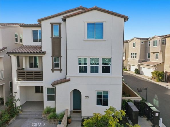 402 Corral Court, Rancho Mission Viejo CA 92694