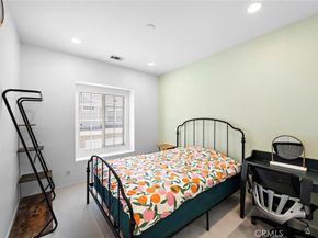 15 Strawflower Street, Ladera Ranch CA 92694