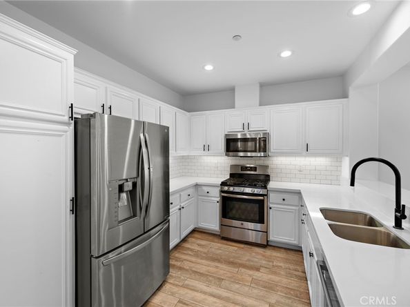 15 Strawflower Street, Ladera Ranch CA 92694