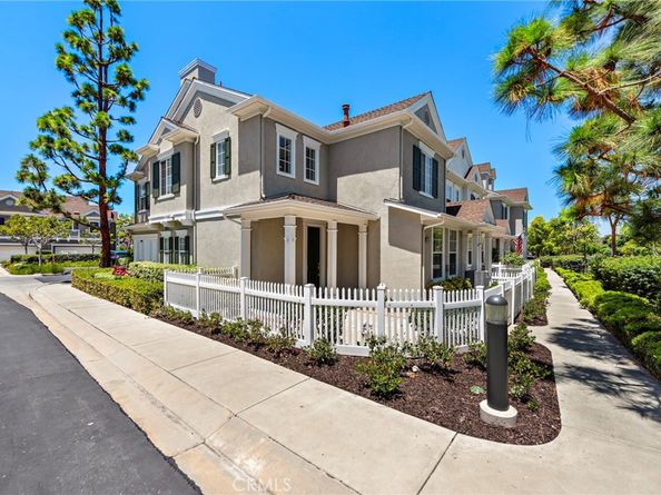 15 Strawflower Street, Ladera Ranch CA 92694