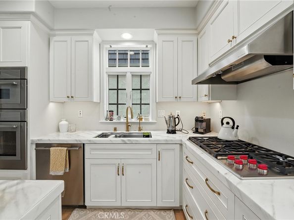 2616 BUNGALOW Place, Corona Del Mar CA 92625