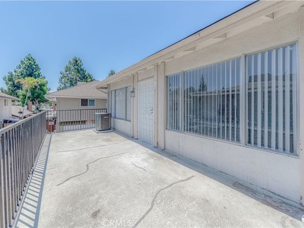2726 W Orion Avenue, Santa Ana CA 92704