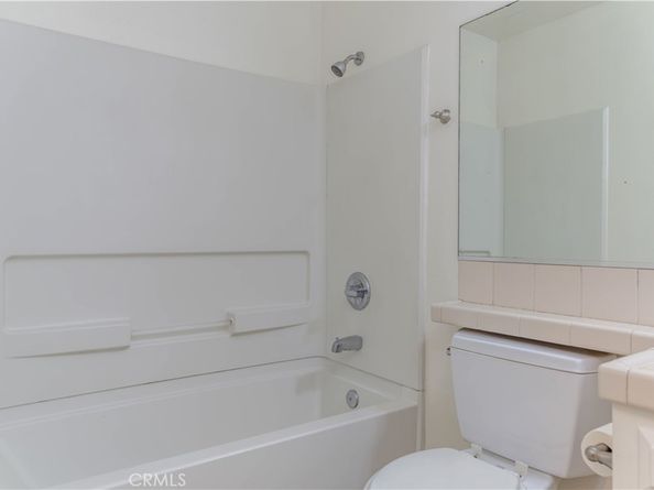 2726 W Orion Avenue, Santa Ana CA 92704
