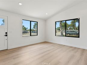 1001 E Saint Andrew Place, Santa Ana CA 92707