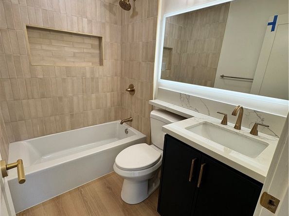 1001 E Saint Andrew Place, Santa Ana CA 92707