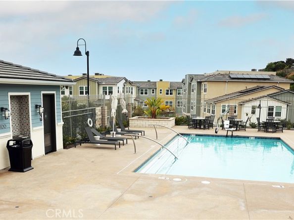 1104 Hibiscus Way, Oceanside CA 92054