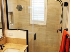 1104 Hibiscus Way, Oceanside CA 92054