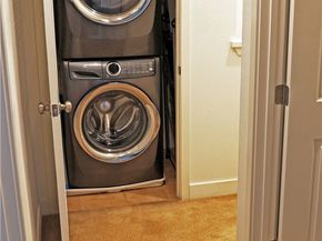 1104 Hibiscus Way, Oceanside CA 92054