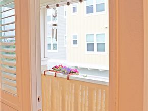 1104 Hibiscus Way, Oceanside CA 92054