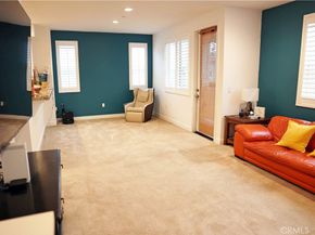 1104 Hibiscus Way, Oceanside CA 92054