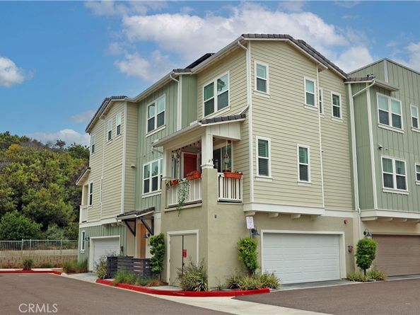 1104 Hibiscus Way, Oceanside CA 92054