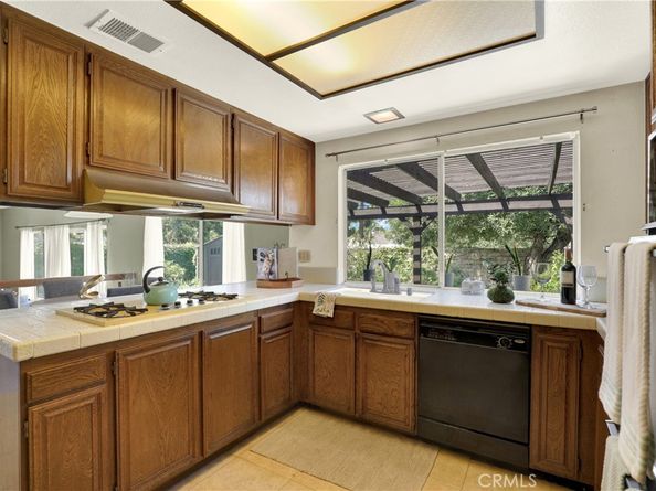 18417 Mount Kristina Street, Fountain Valley CA 92708