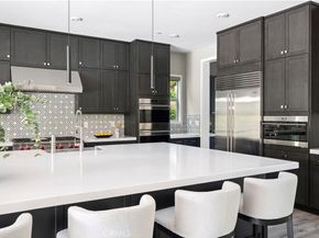 113 Pixel, Irvine CA 92618
