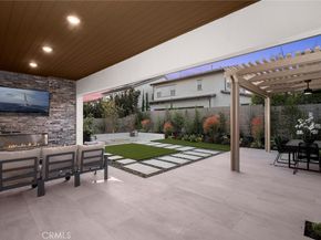 113 Pixel, Irvine CA 92618