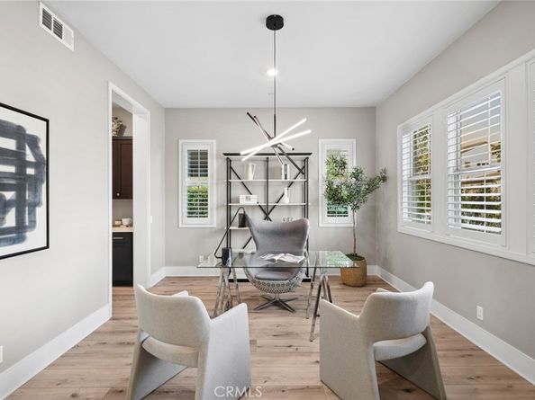 113 Pixel, Irvine CA 92618