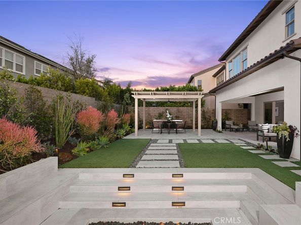 113 Pixel, Irvine CA 92618