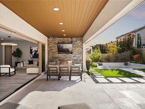 113 Pixel, Irvine CA 92618