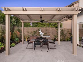 113 Pixel, Irvine CA 92618