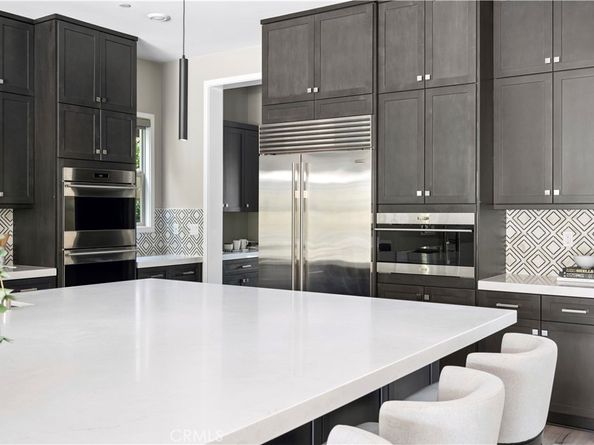 113 Pixel, Irvine CA 92618