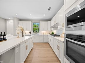 22 Lomada Street, Rancho Mission Viejo CA 92694
