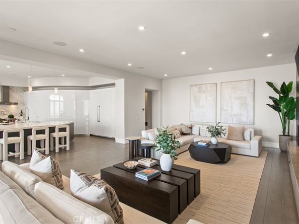 22 Pelican Crest Drive, Newport Coast CA 92657