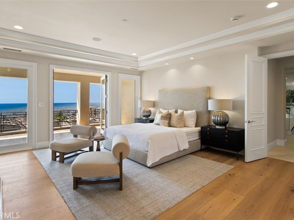 22 Pelican Crest Drive, Newport Coast CA 92657