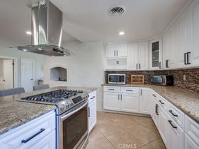 824 S Dune Street, Anaheim CA 92806