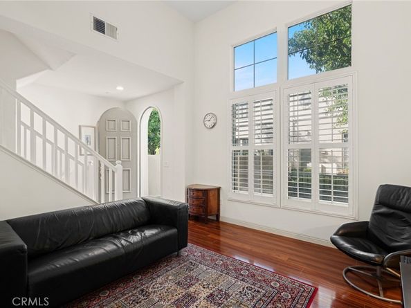 9 Bonsall 61, Irvine CA 92602